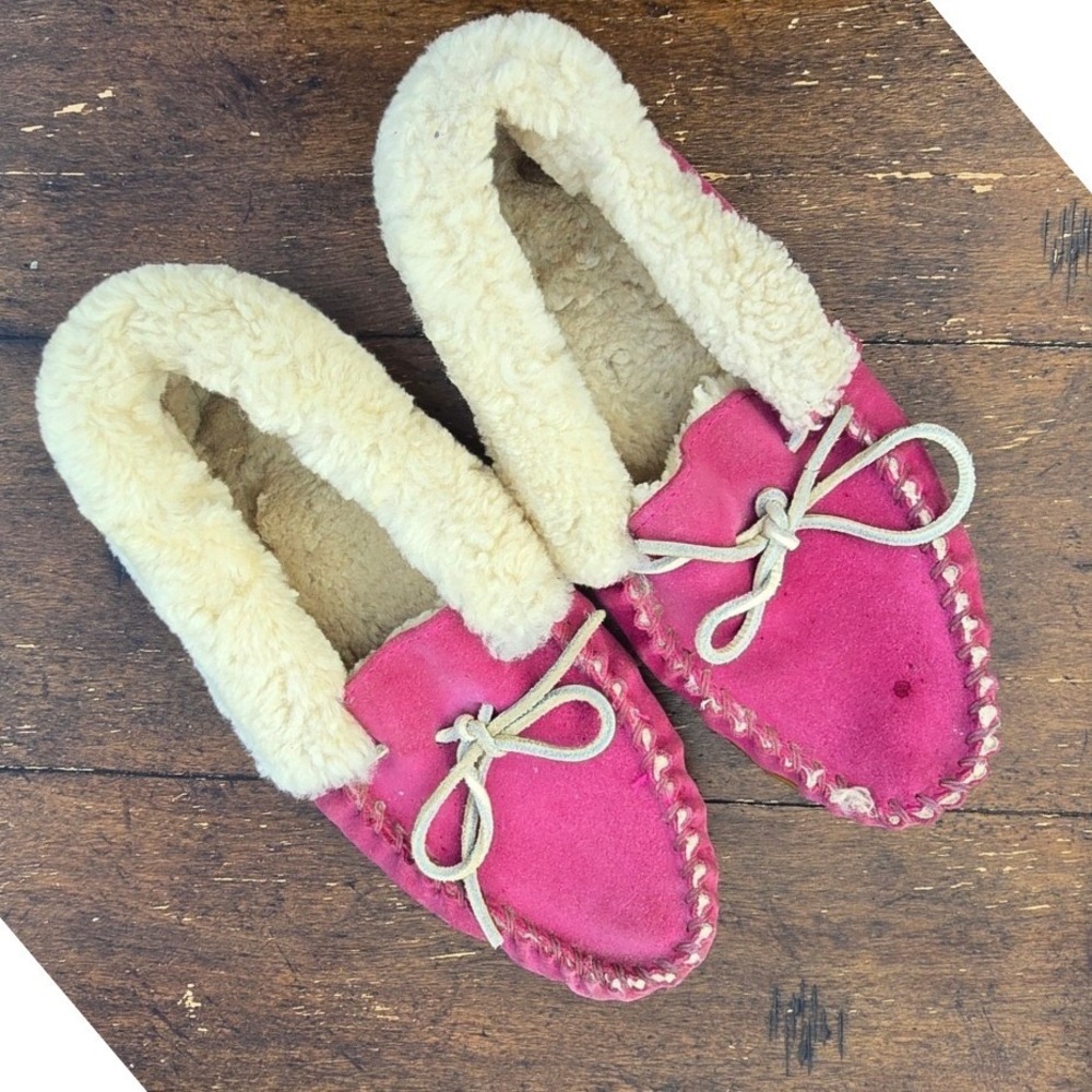LL Bean Wicked Good Moccasins Pink Suede Shearling Lined Slippers Womens 11